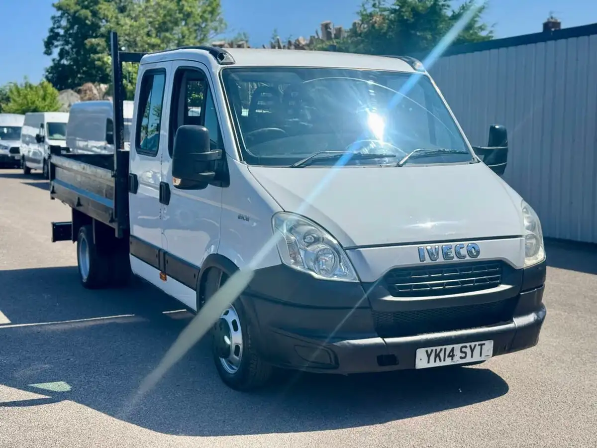2013-iveco-daily-c-class-30td-35c15-lwb-35c15d-crewcab-big-1