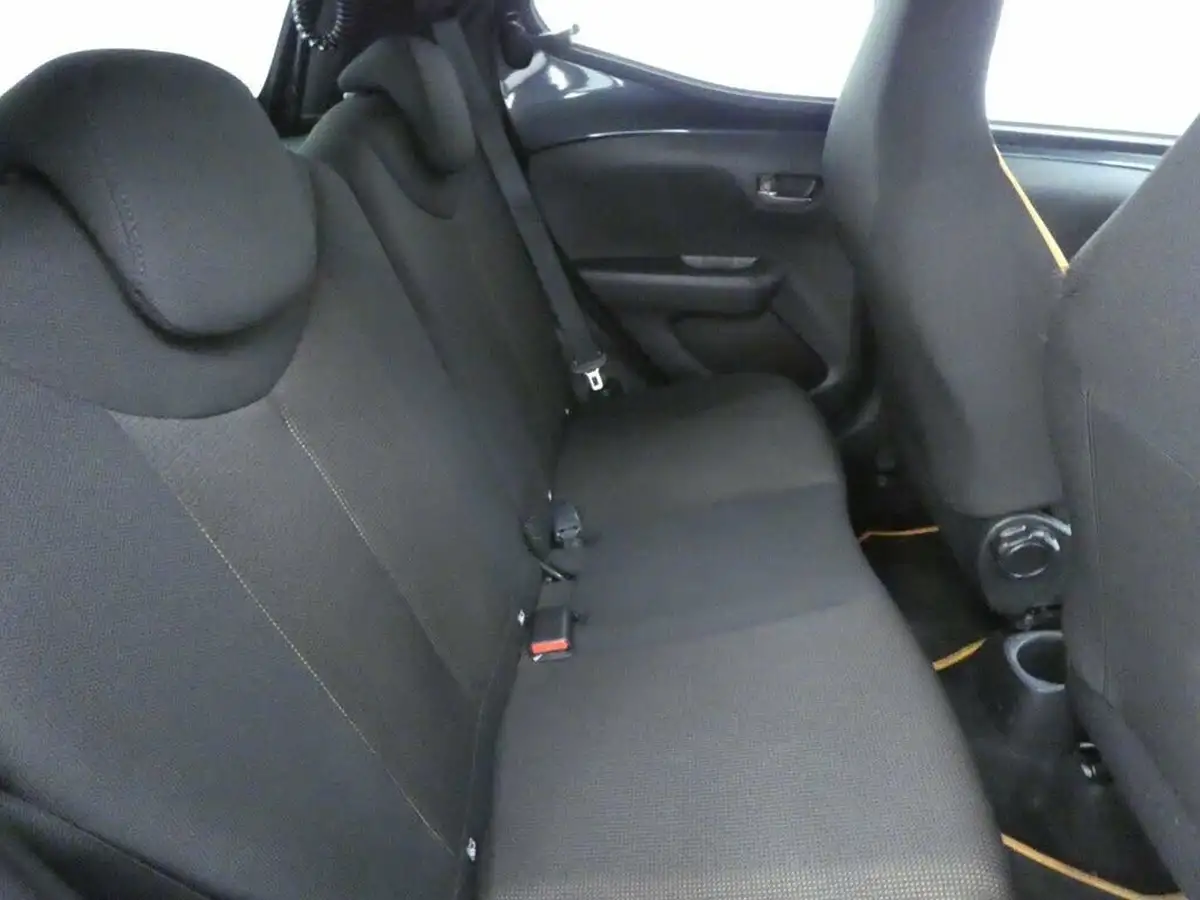 2021-toyota-aygo-10-vvt-i-jbl-edition-x-shift-big-19
