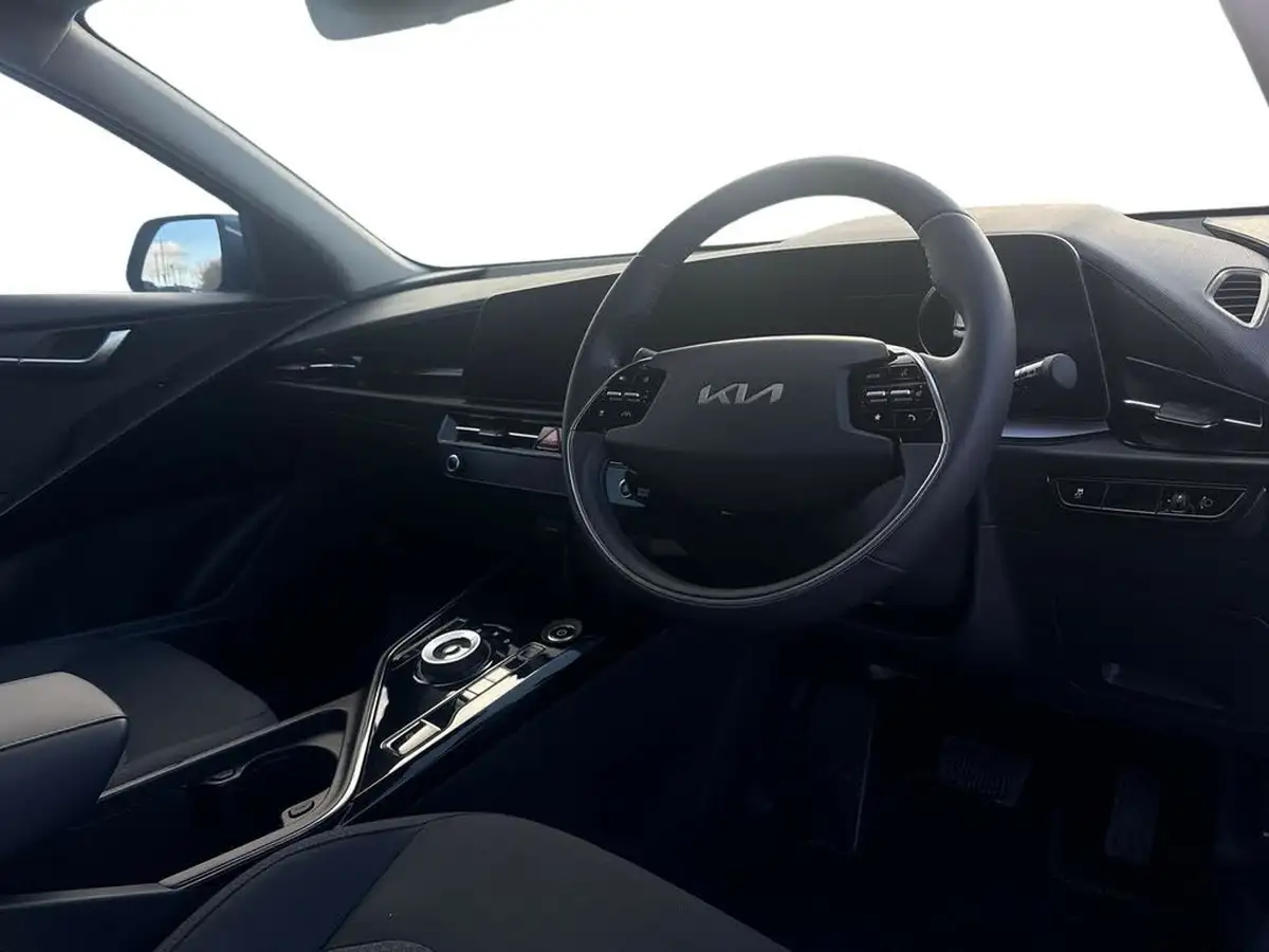 2024-kia-niro-ev-e-2-big-8