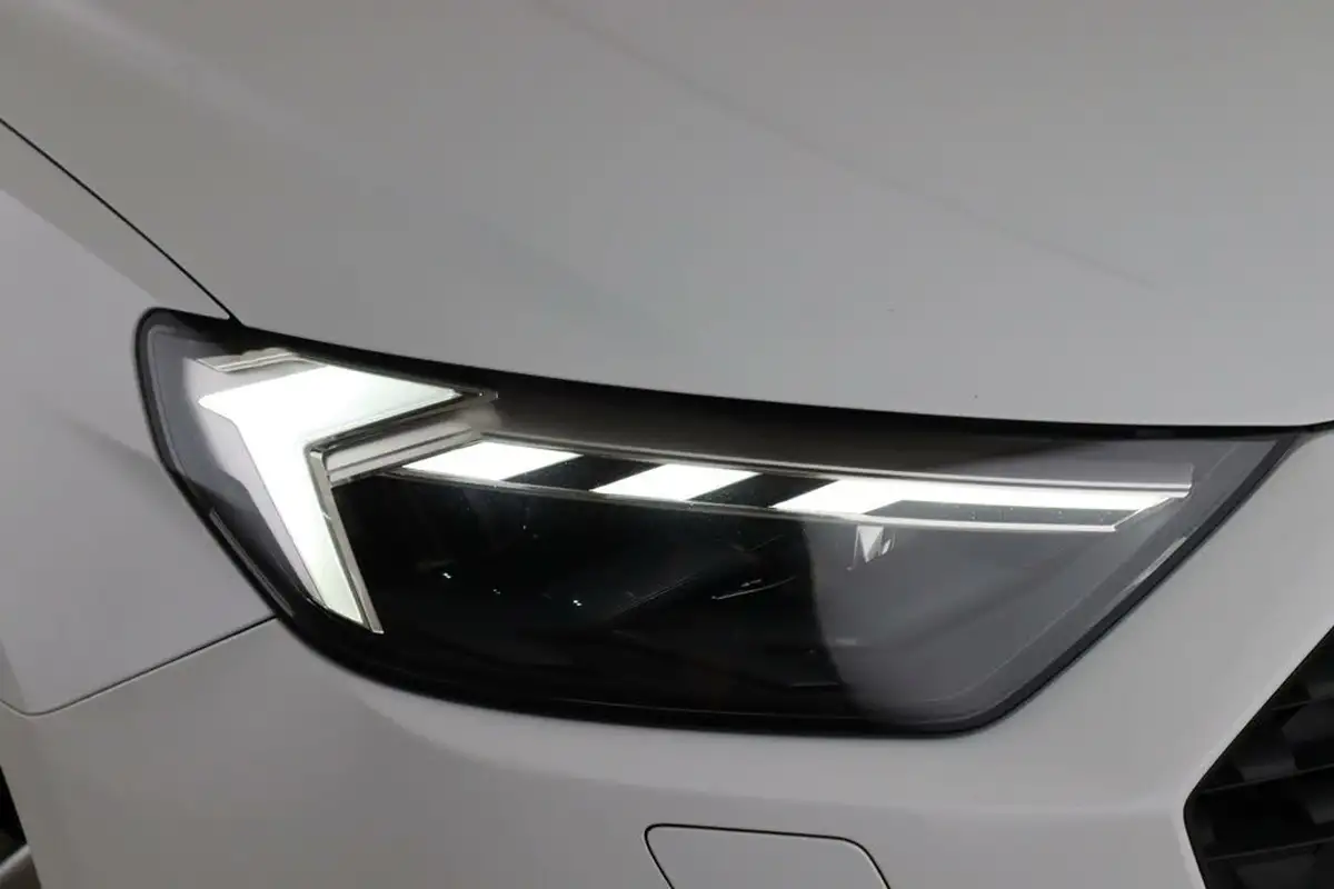2020-audi-a1-10-25-tfsi-technik-big-8