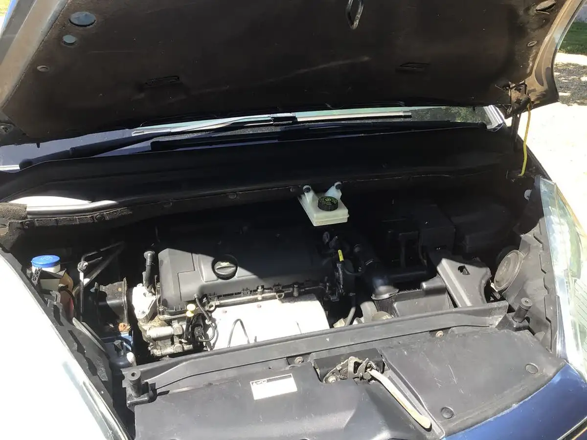 2010-citroen-c4-picasso-16-sx-16v-120ps-big-21