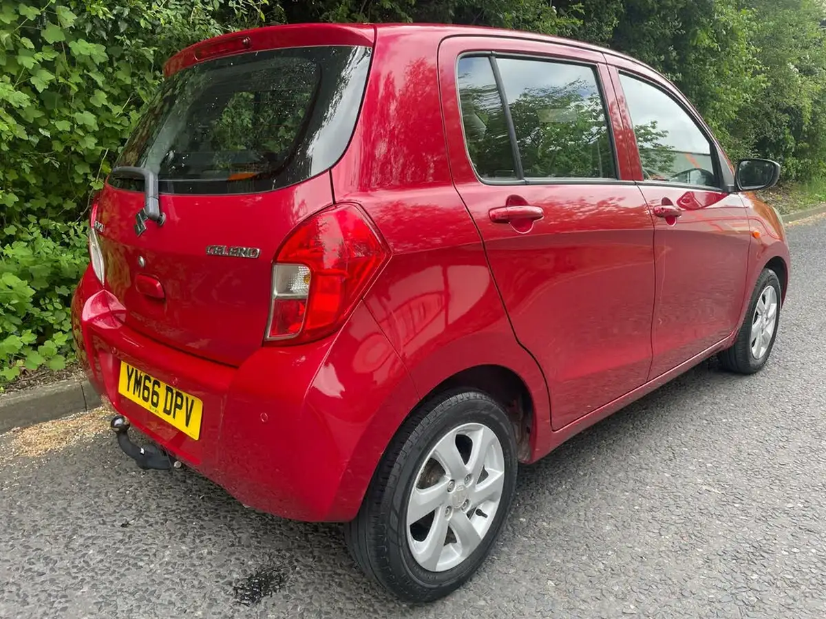 2017-suzuki-celerio-10-sz2-big-3