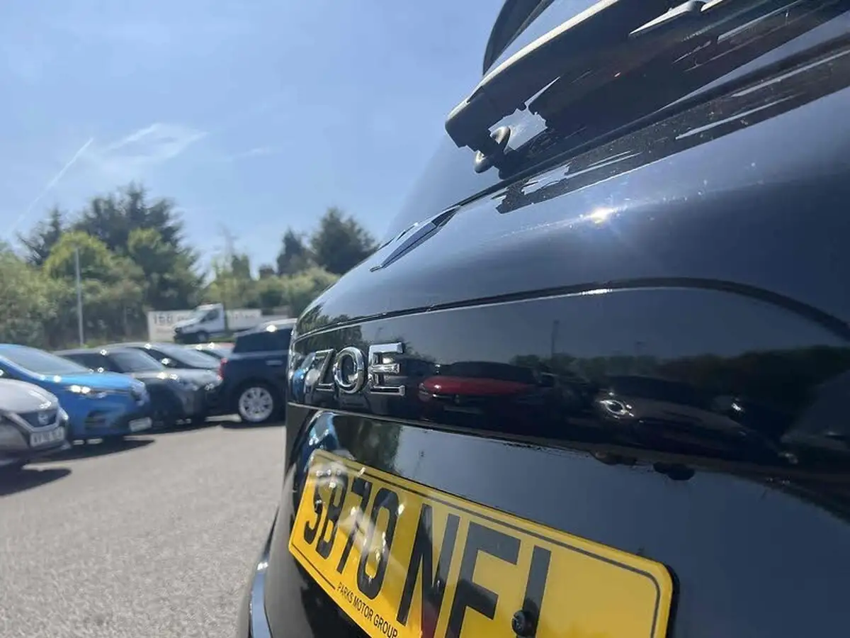 2020-renault-zoe-e-i-gt-line-big-21