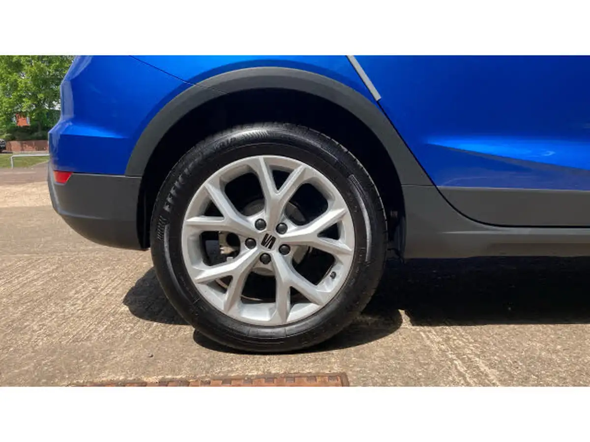 2022-seat-arona-10-tsi-fr-big-6