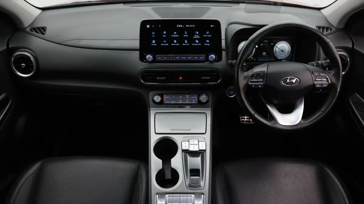 2021-hyundai-kona-e-ultimate-big-13