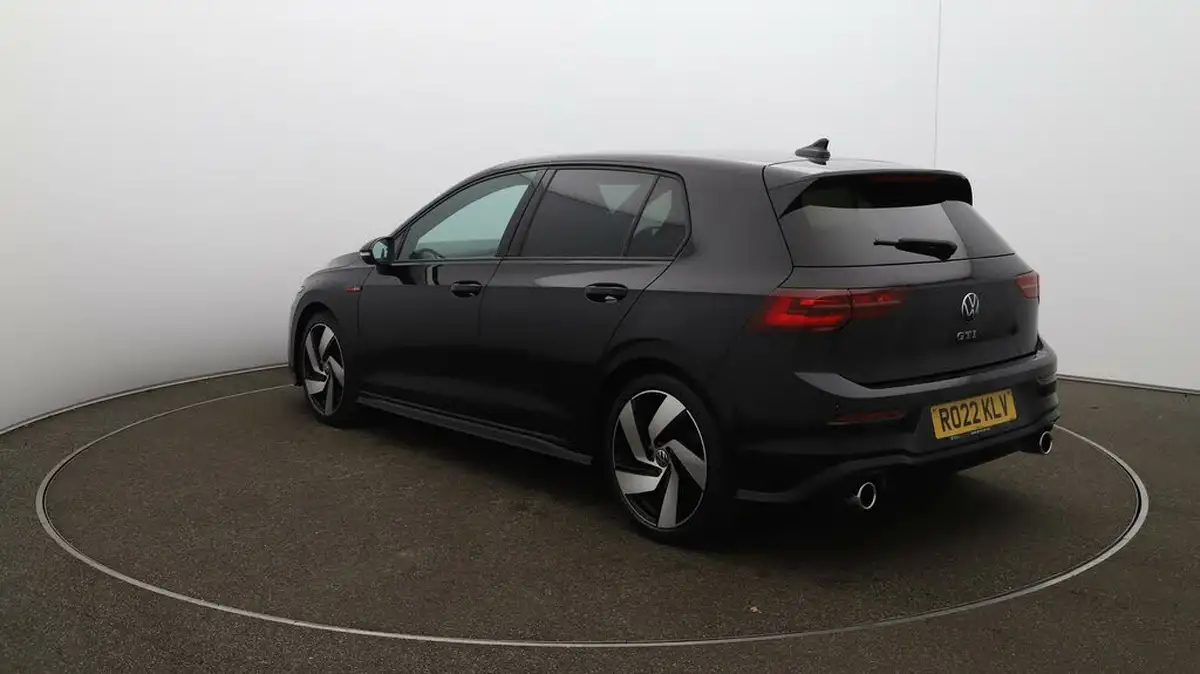 2022-volkswagen-golf-20-tsi-gti-dsg-big-62