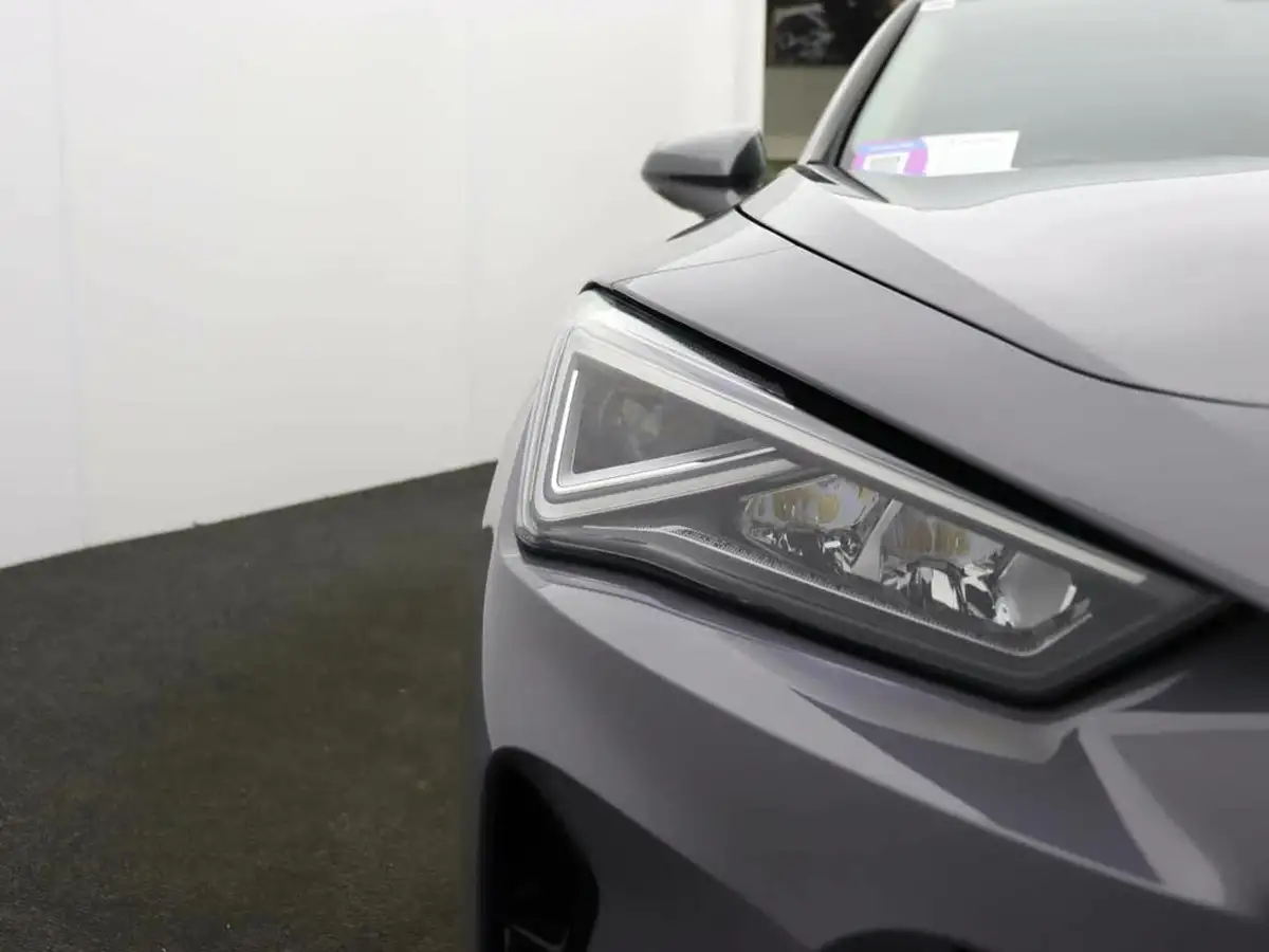 2021-cupra-formentor-14-e-hybrid-v2-big-50