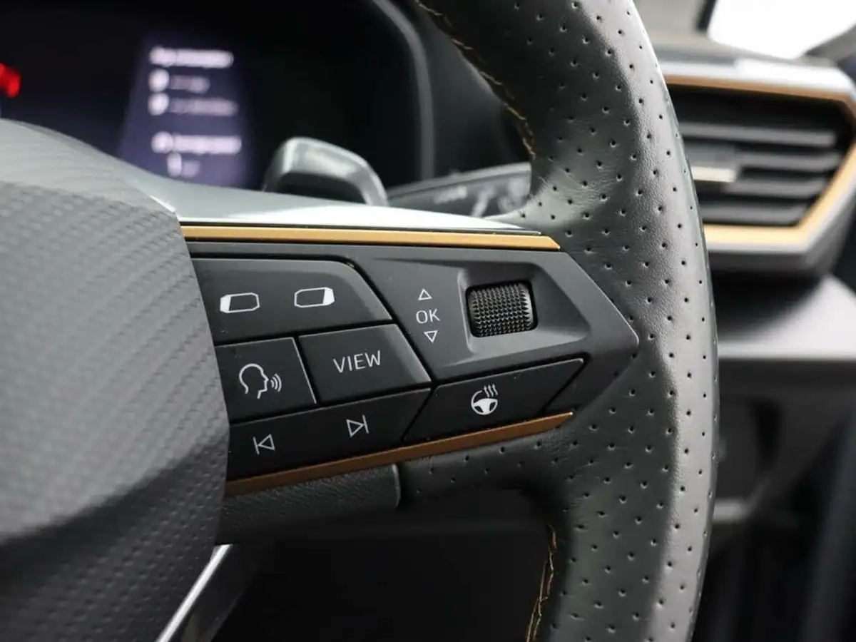 2021-cupra-formentor-14-e-hybrid-v2-big-26