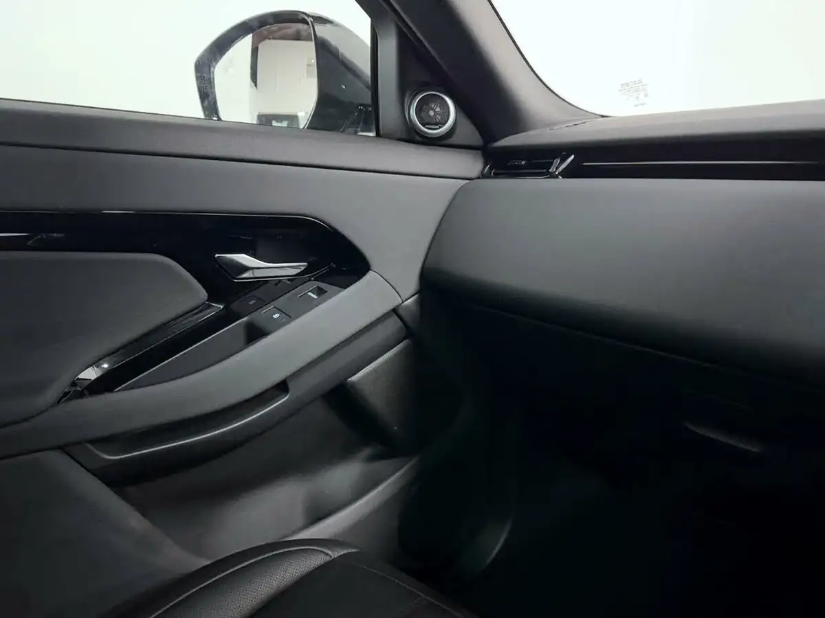 2023-land-rover-range-rover-evoque-20-d200-dynamic-se-big-36