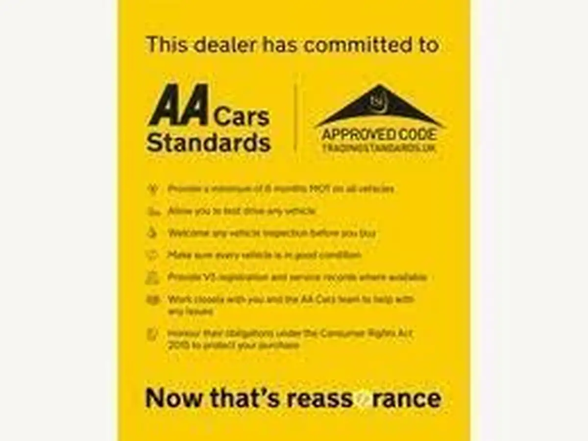 2013-toyota-yaris-133-tr-5d-m-drive-s-big-27