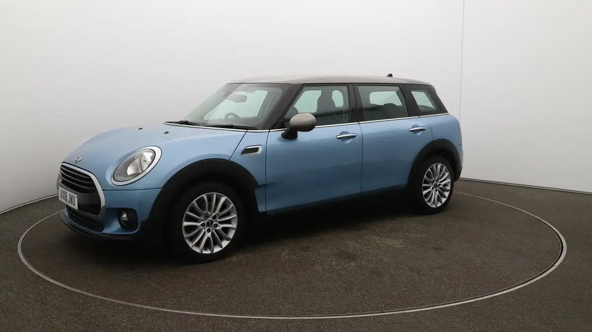 2018-mini-clubman-15-cooper-ss-big-64