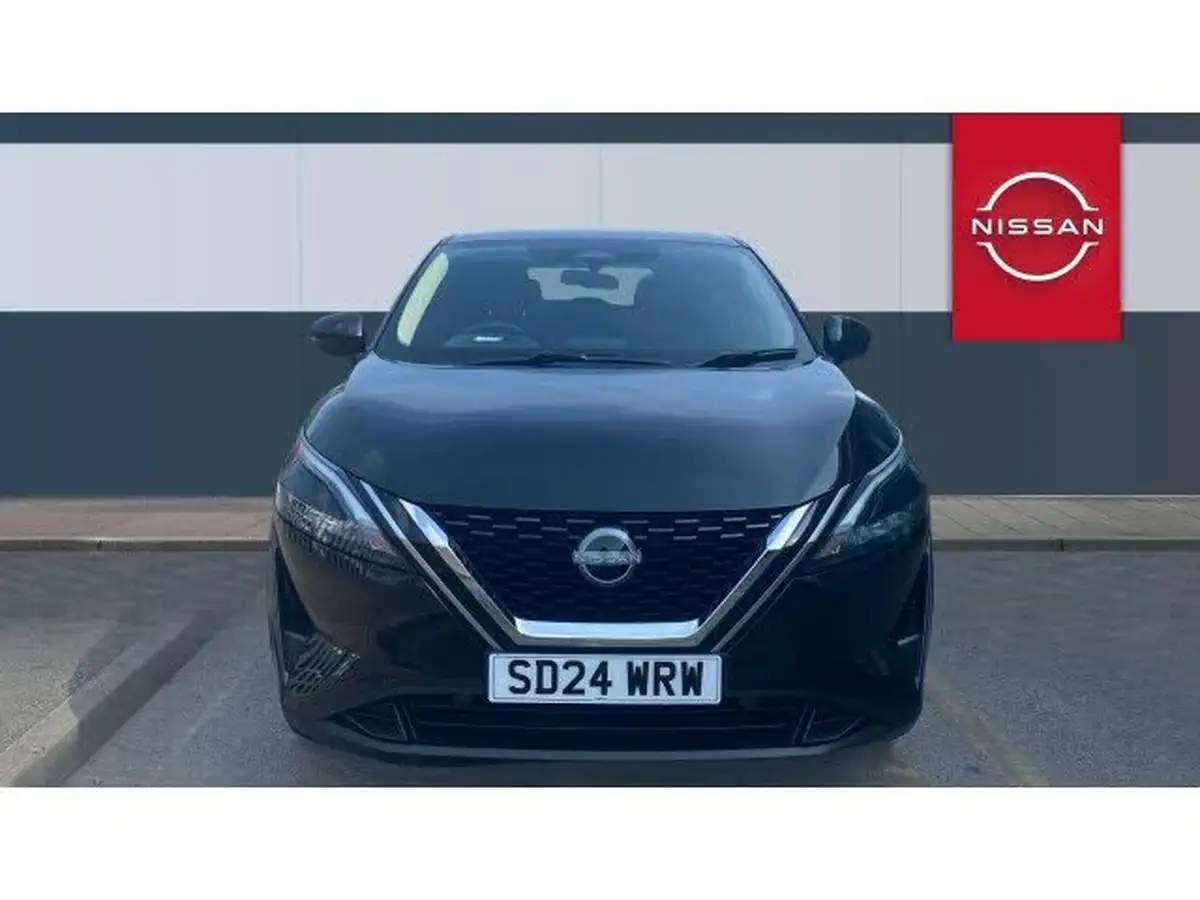2024-nissan-qashqai-13-dig-t-acenta-premium-140ps-big-2