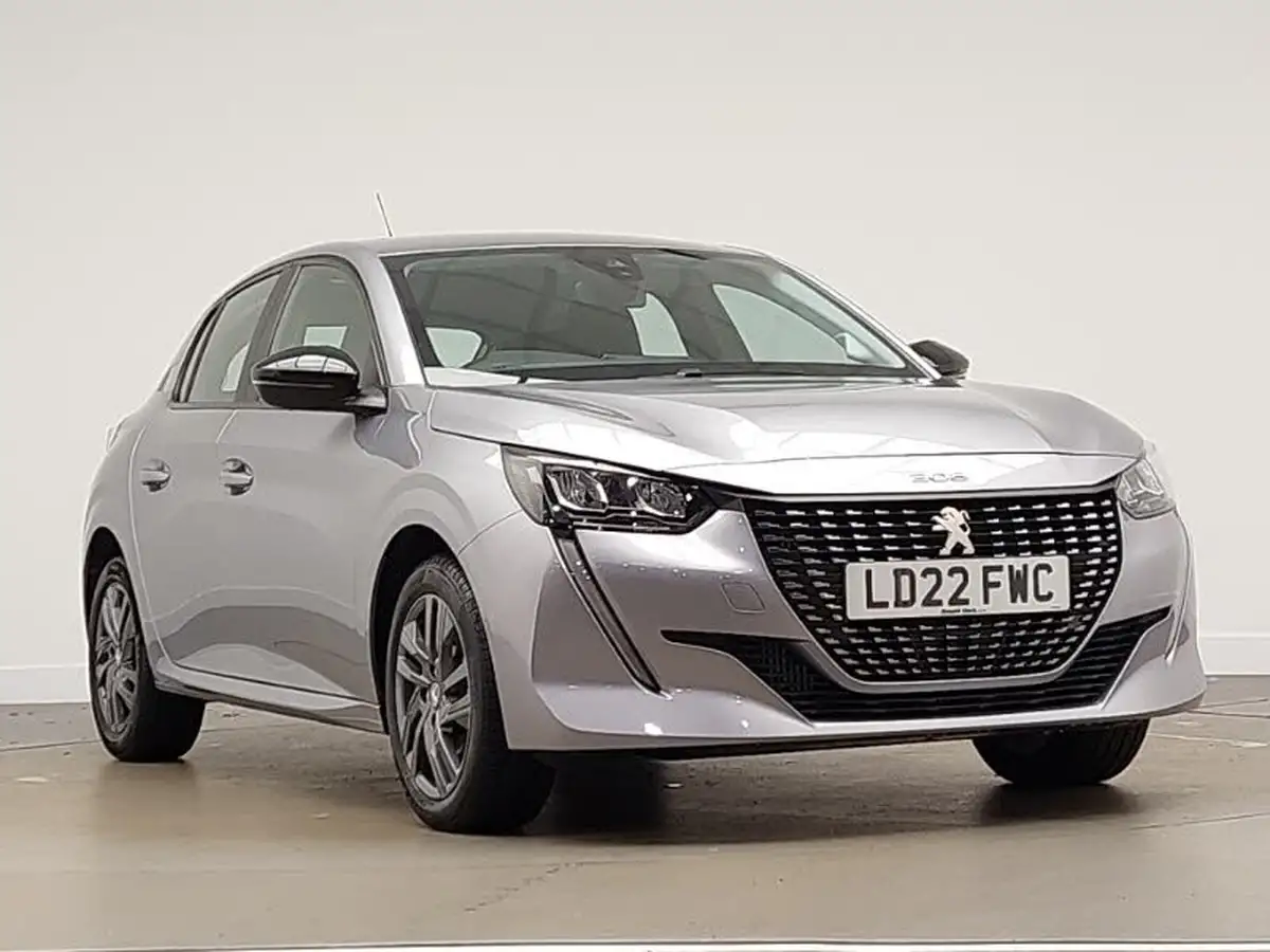 2022-peugeot-208-12-puretech-active-premium-100bhp-eat8-big-0