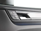 2025-porsche-macan-e-electric-small-32