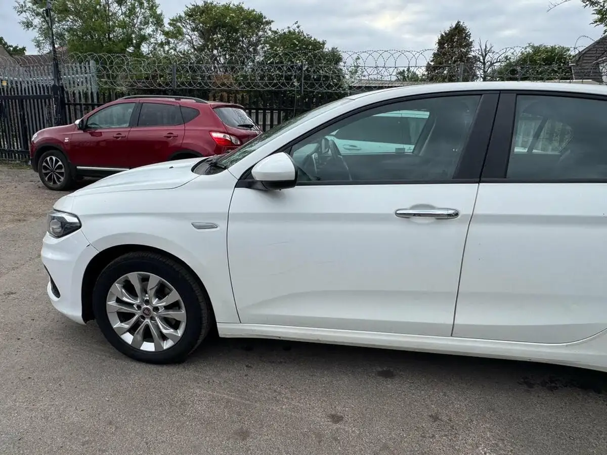 2018-fiat-tipo-14-easy-plus-hatchback-big-12