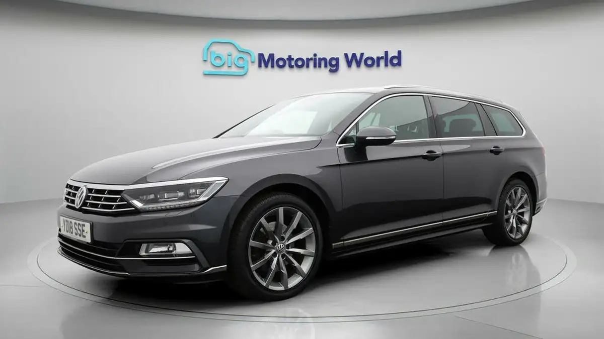 2018-volkswagen-passat-20tdi-r-line-150ps-ss-estate-5d-dsg-big-2