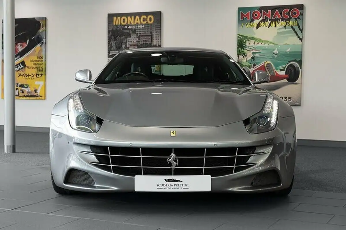 2012-ferrari-ff-63-big-5