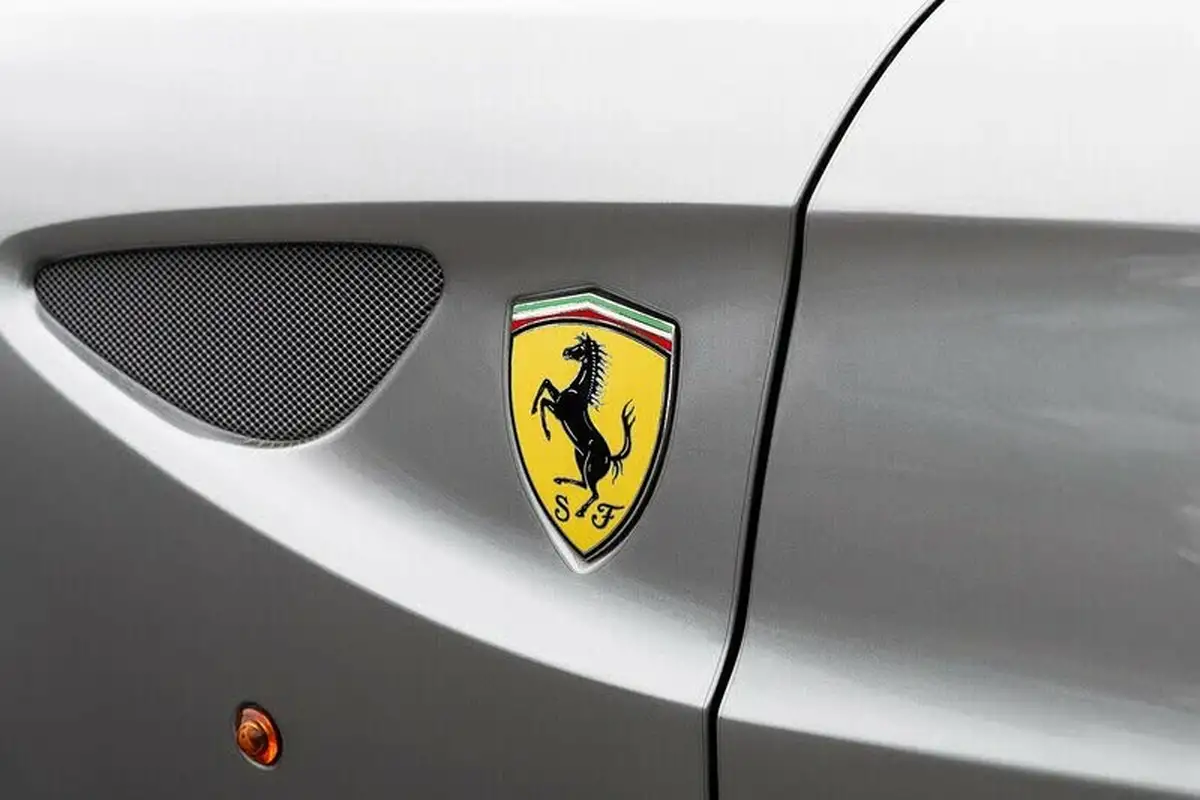 2012-ferrari-ff-63-big-29