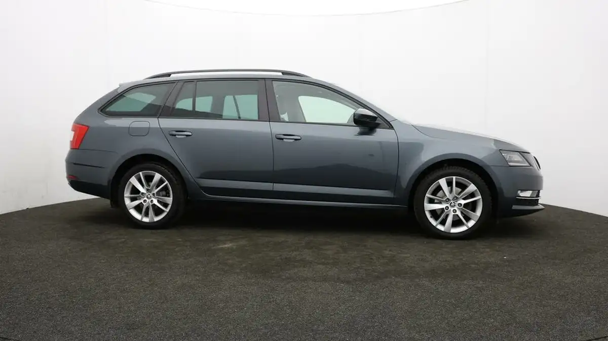 2020-skoda-octavia-15-tsi-se-l-estate-dsg-big-39