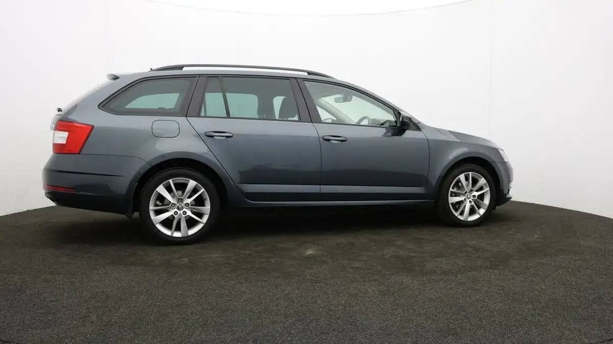 2020-skoda-octavia-15-tsi-se-l-estate-dsg-big-35