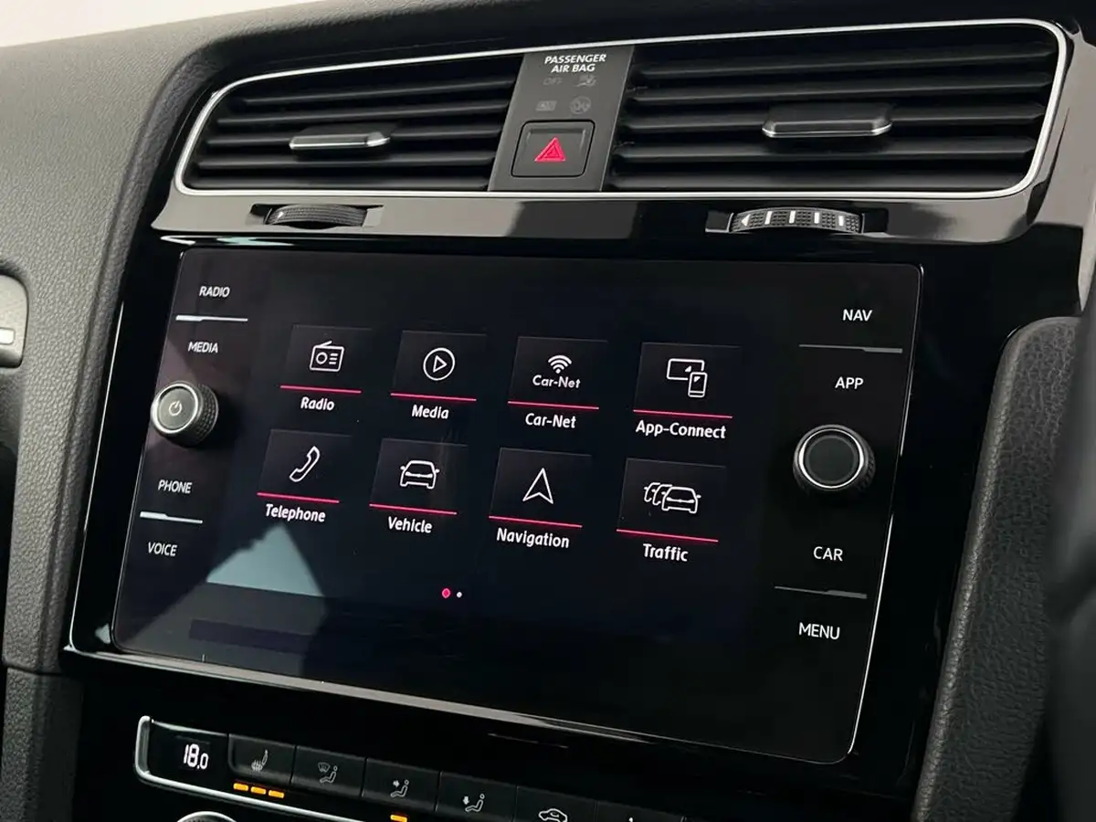 2019-volkswagen-golf-20-tsi-gti-performance-5d-dsg-big-39