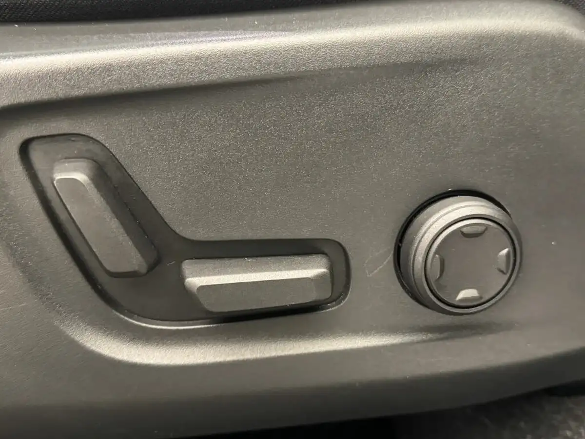 2018-volvo-xc40-20td-d4-first-edition-big-19