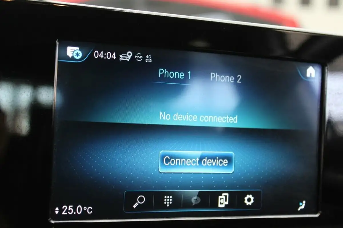 2018-mercedes-benz-a-class-15d-a180d-se-116ps-ss-7g-dct-big-28