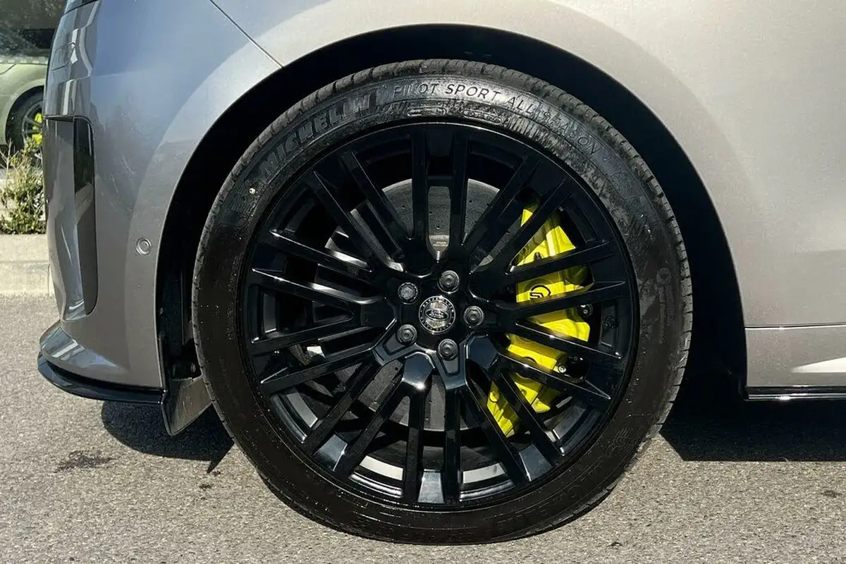 2024-land-rover-range-rover-sport-44-p635-sv-edition-one-gloss-paint-big-22