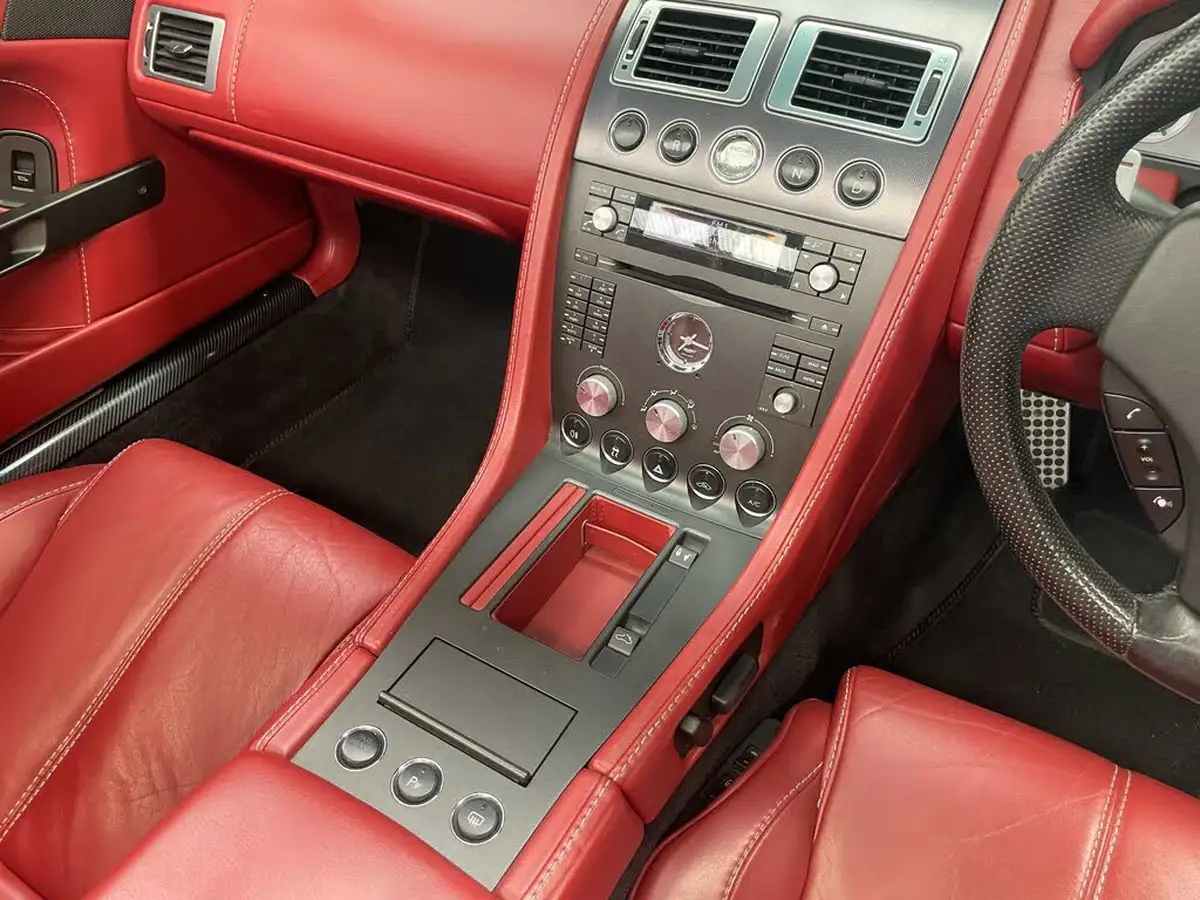 2007-aston-martin-vantage-43-convertible-sportshift-big-18