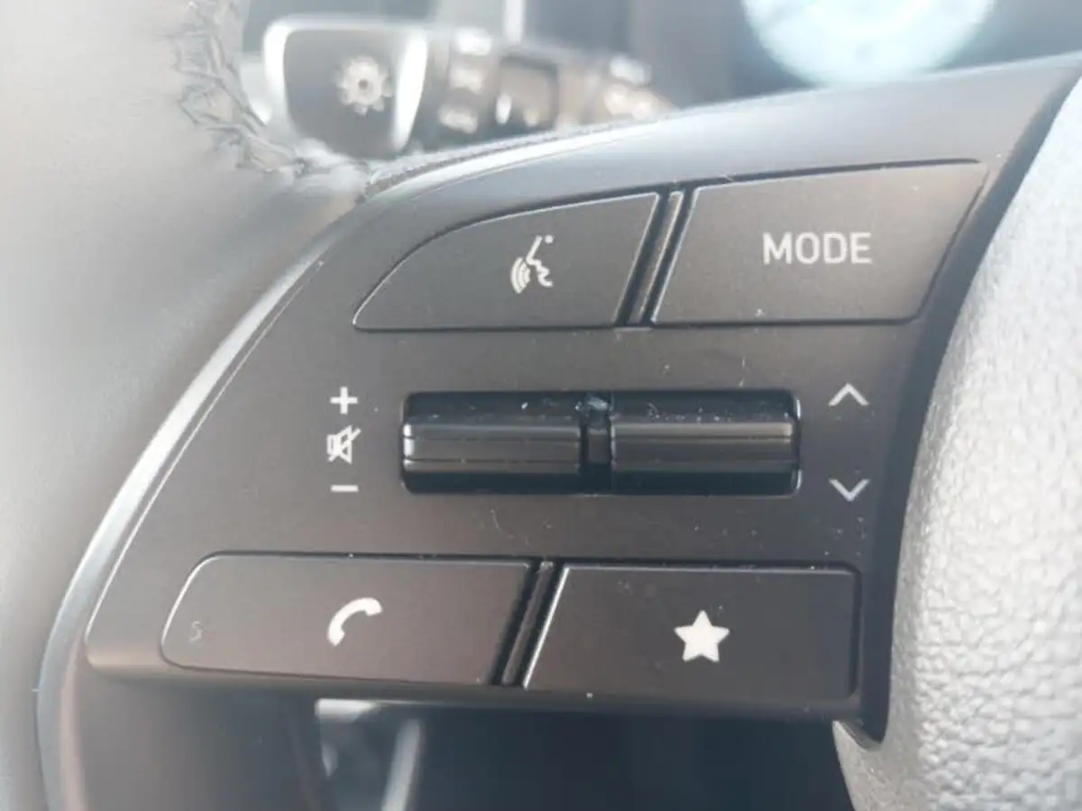 2025-hyundai-bayon-10-t-gdi-ultimate-100ps-7dct-big-11