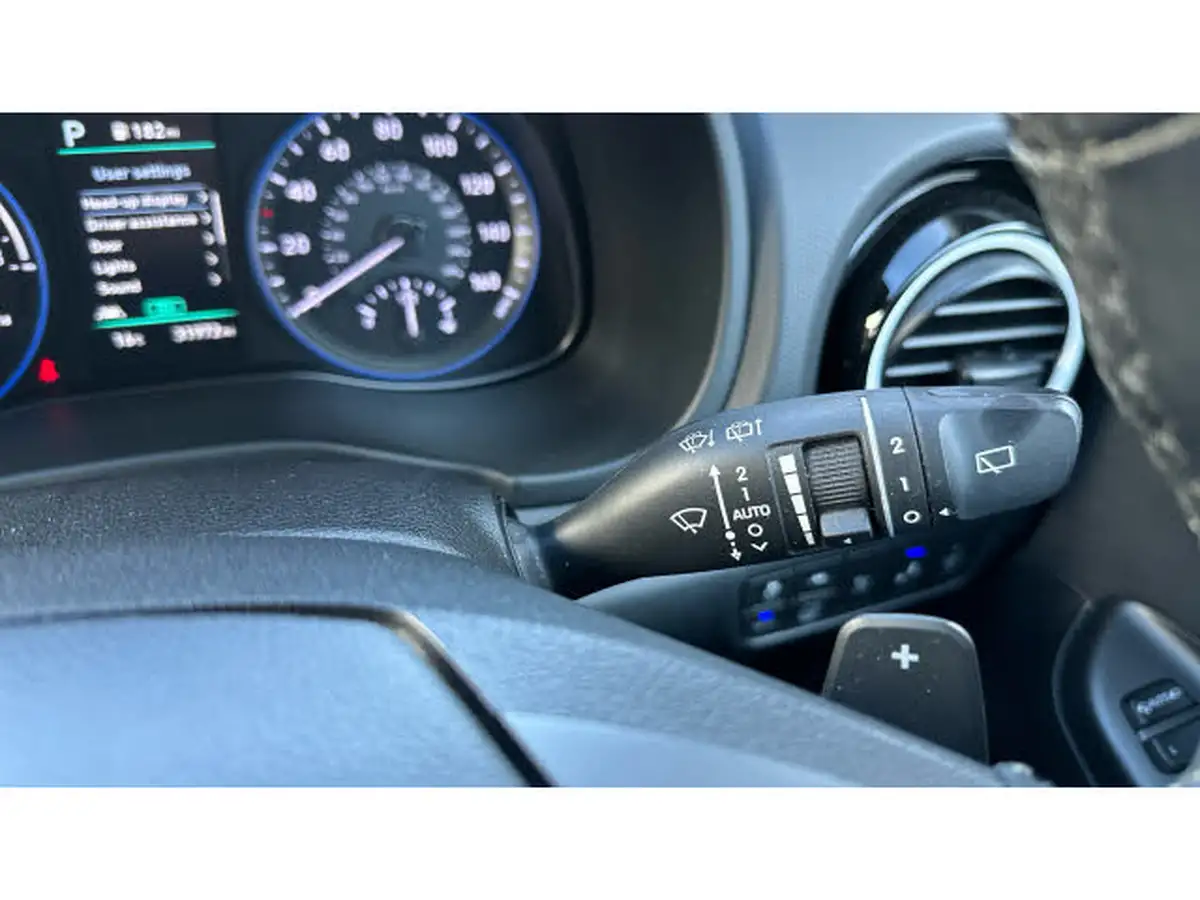 2019-hyundai-kona-16-gdi-premium-se-big-22