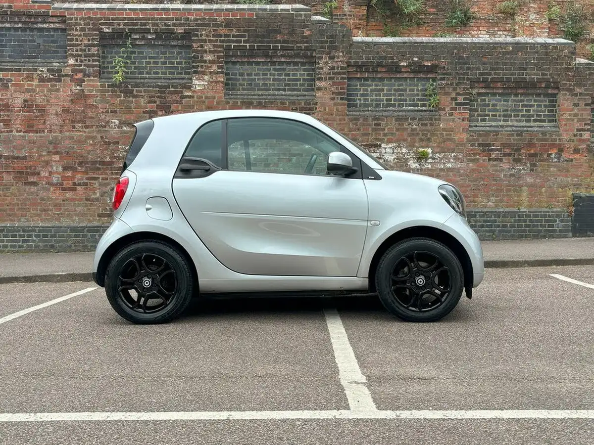 2018-smart-fortwo-10-prime-premium-coupe-twinamic-big-4