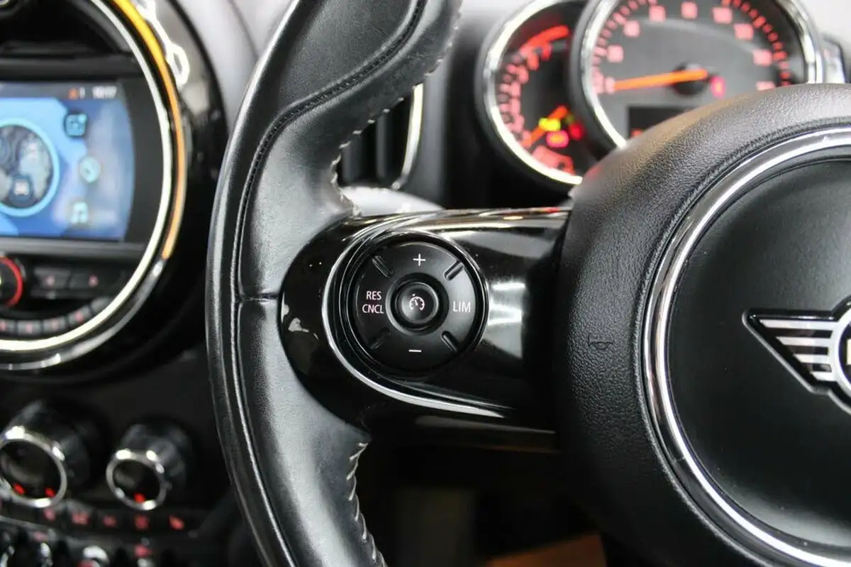 2019-mini-countryman-15-cooper-exclusive-ss-big-31