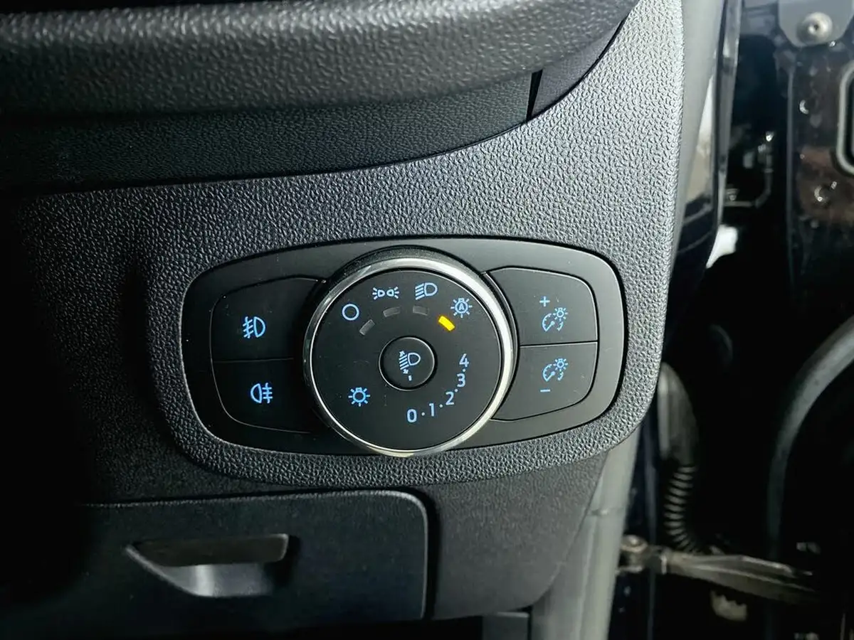 2021-ford-fiesta-10t-st-line-edition-155ps-hybrid-mhev-5d-big-31