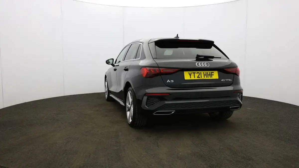 2021-audi-a3-14-40-tfsi-e-s-line-big-31