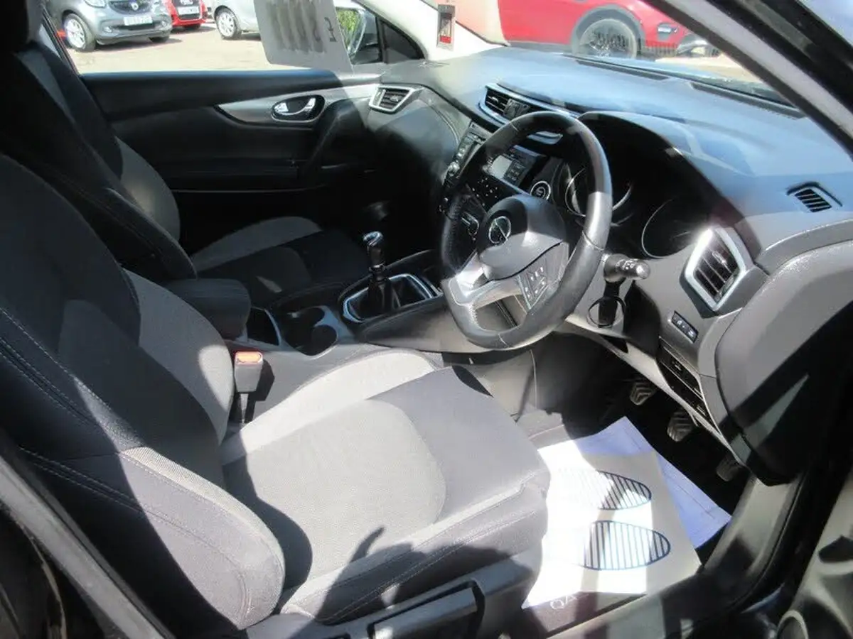 2017-nissan-qashqai-15dci-n-connecta-big-7
