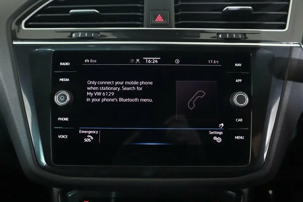 2021-volkswagen-tiguan-15-tsi-r-line-big-37