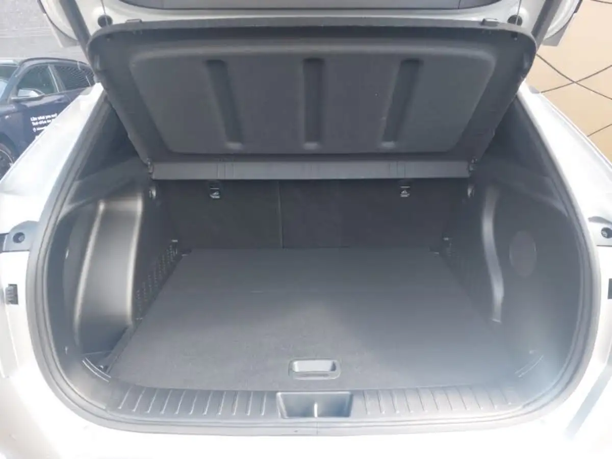 2024-hyundai-kona-16-t-gdi-n-line-s-198ps-dct-big-7