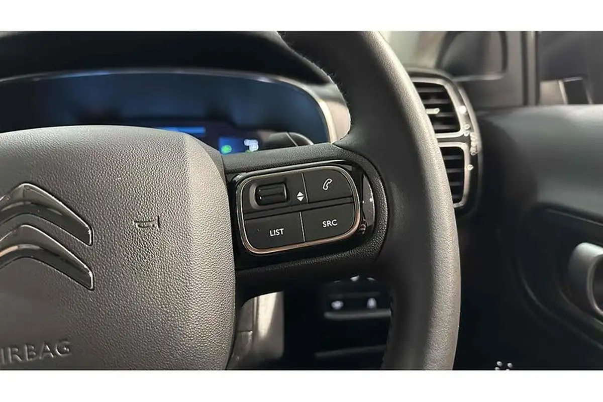 2022-citroen-c5-aircross-16-puretech-shine-plus-5d-big-33