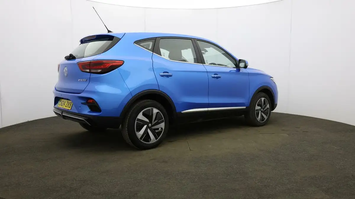 2024-mg-zs-suv-e-se-ev-176ps-big-55