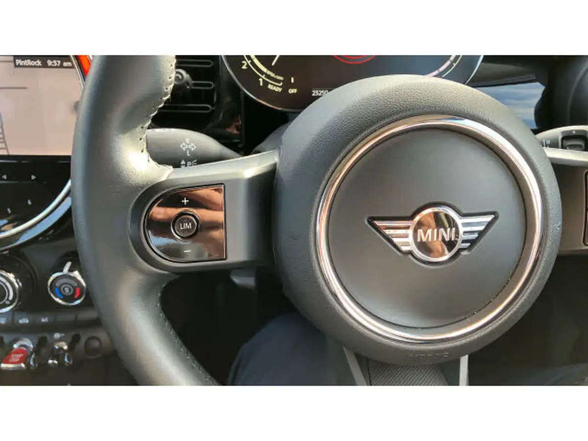 2021-mini-cooper-15-cooper-classic-hatchback-5d-big-22