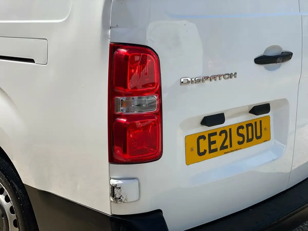 2021-citroen-dispatch-15bluehdi-enterprise-xl-1000-100pseu6dt-e-big-24