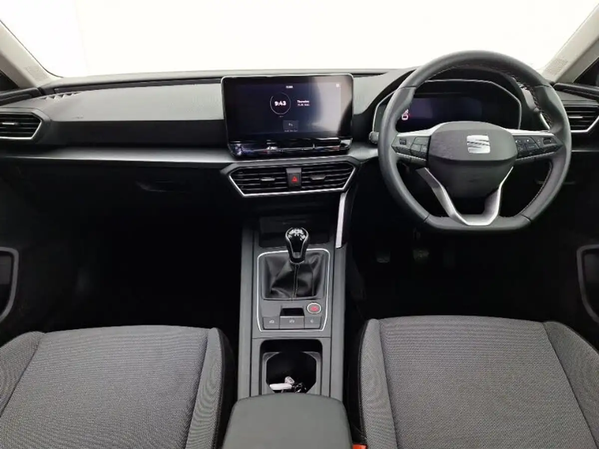 2024-seat-leon-10-tsi-evo-se-dynamic-estate-big-2