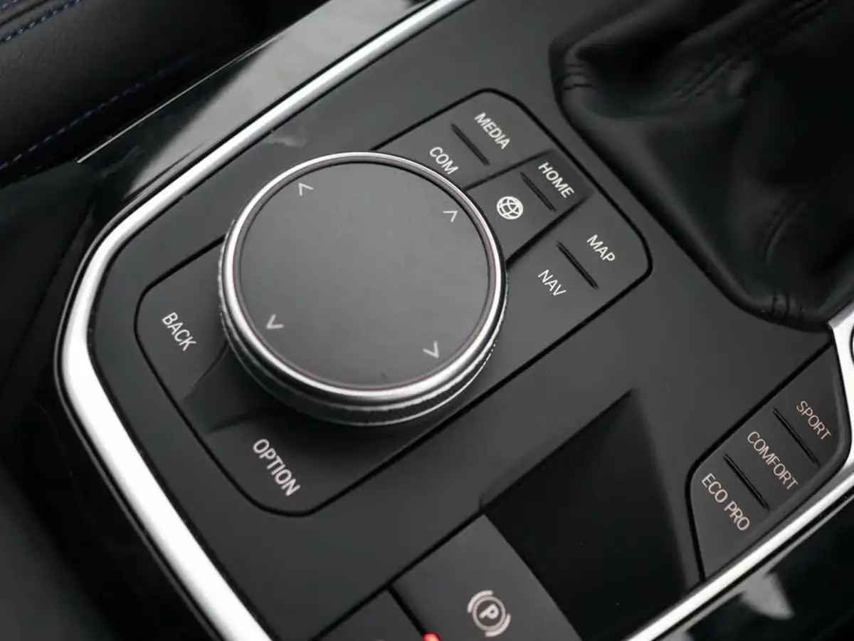 2022-bmw-1-series-15-118i-m-sport-lcp-big-39