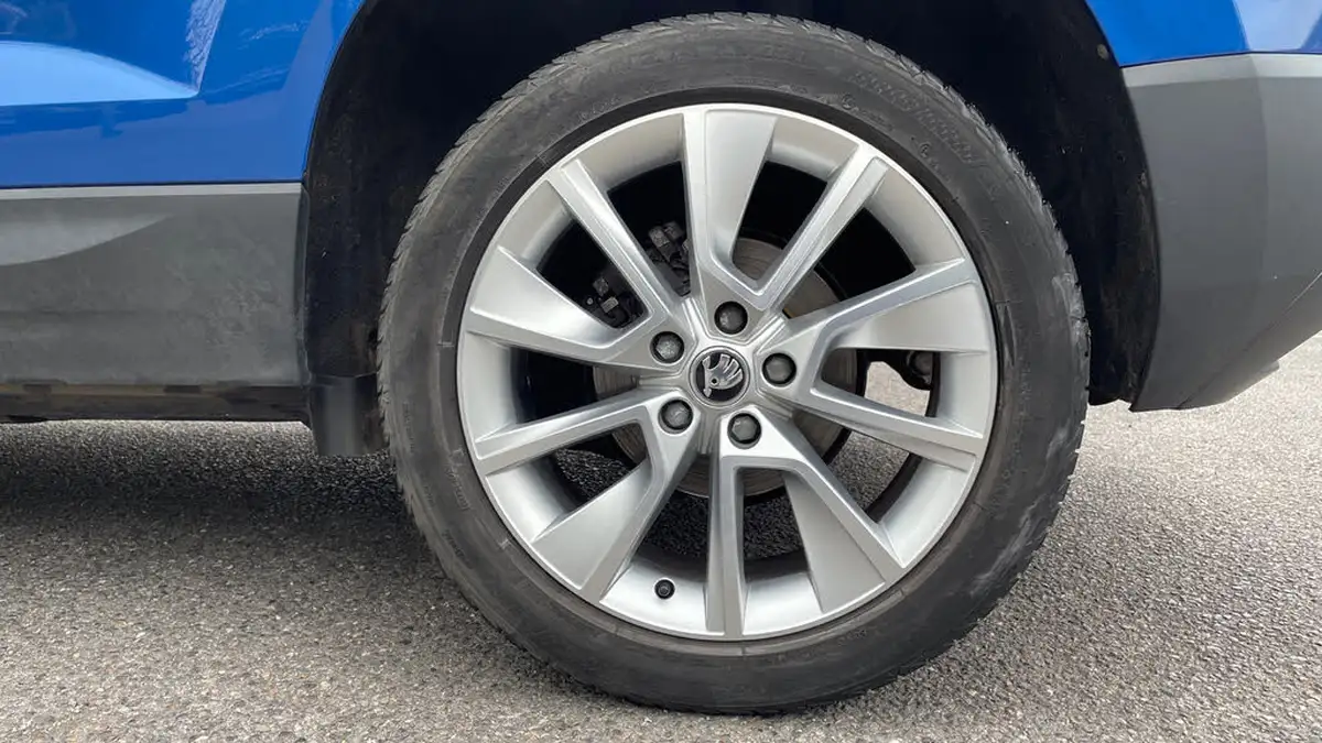 2021-skoda-karoq-15-tsi-se-l-dsg-big-17