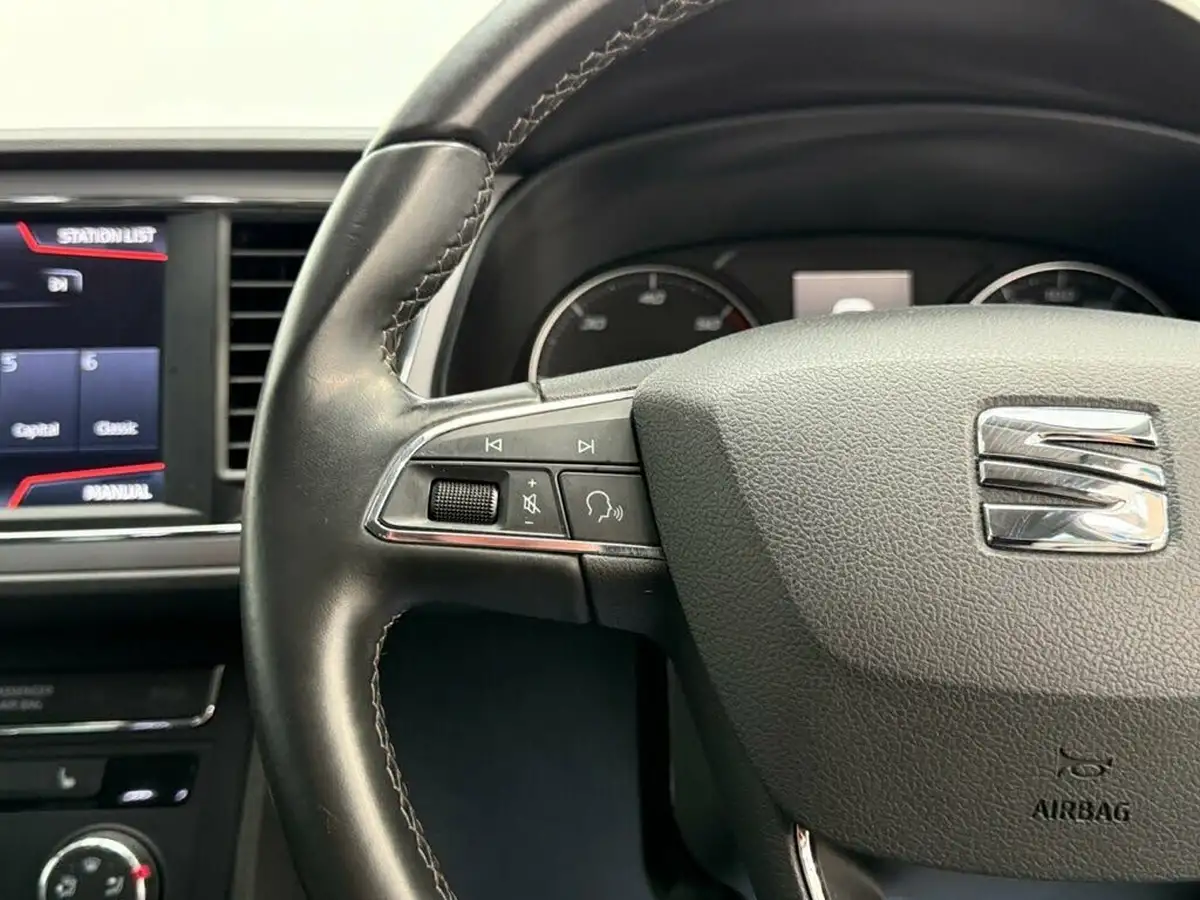 2018-seat-leon-16tdi-se-dynamic-technology-hatchback-dsg-big-19