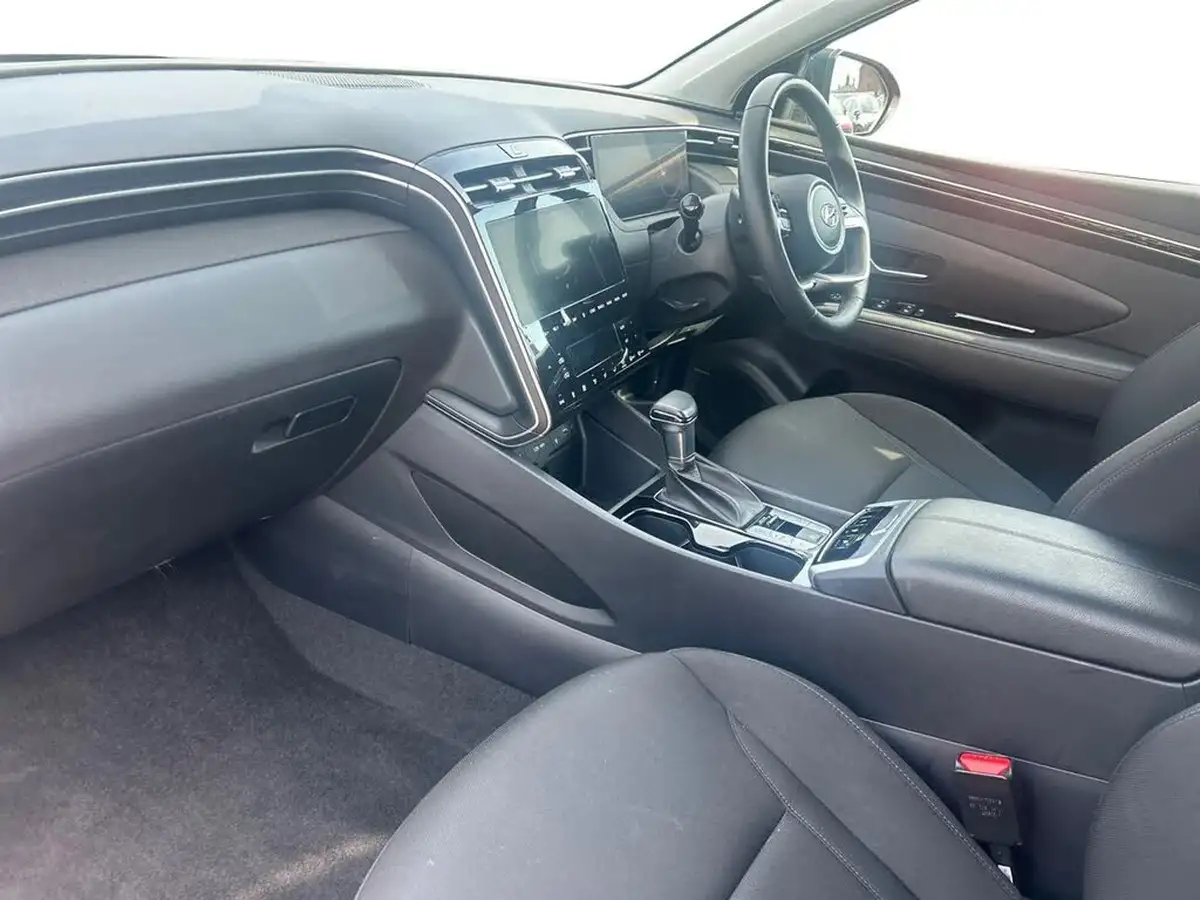 2023-hyundai-tucson-16-t-gdi-premium-150ps-48-volt-mhev-dct-big-2