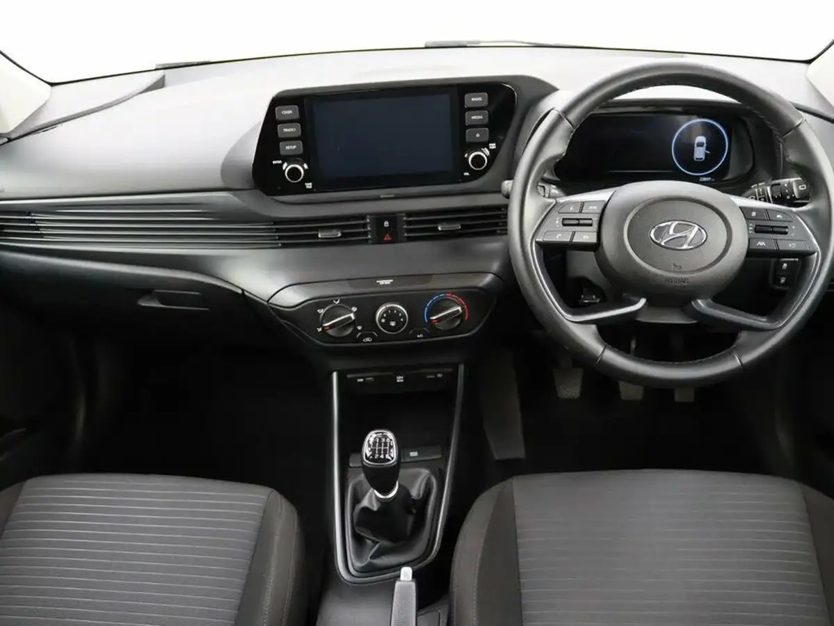 2022-hyundai-i20-10-t-gdi-se-connect-eclutch-imt-big-17