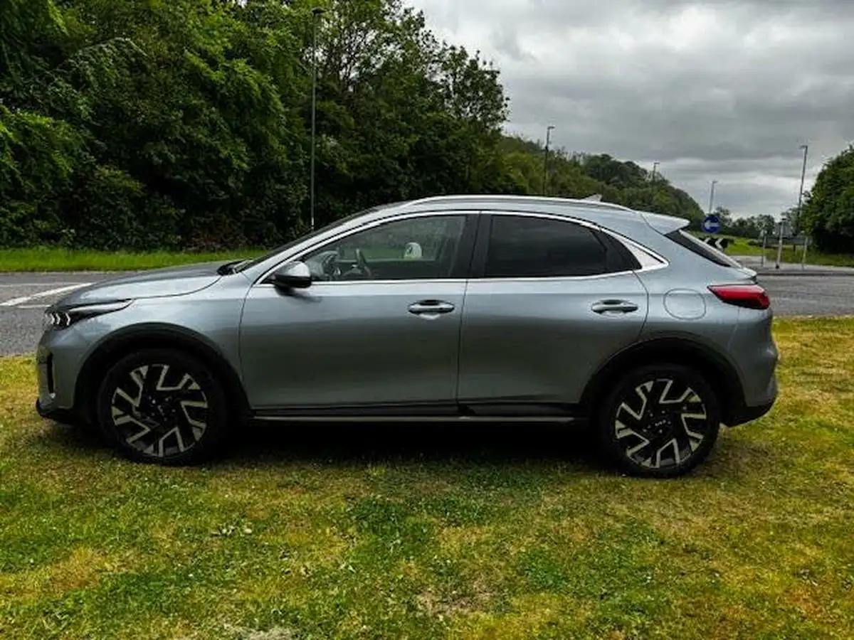 2024-kia-xceed-15-t-gdi-3-big-4