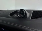 2019-porsche-macan-20-small-37